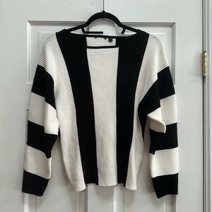 New black & white sweater-smoke free home
